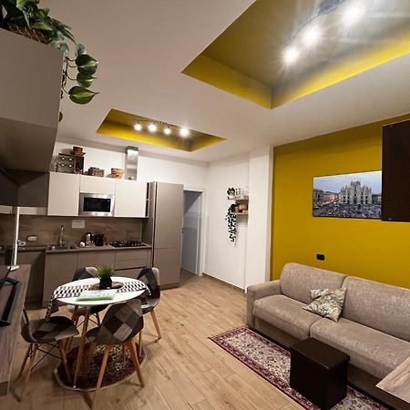 Nel Quartiere Bayres Suite Completamente Rinnovata Μιλάνο Εξωτερικό φωτογραφία