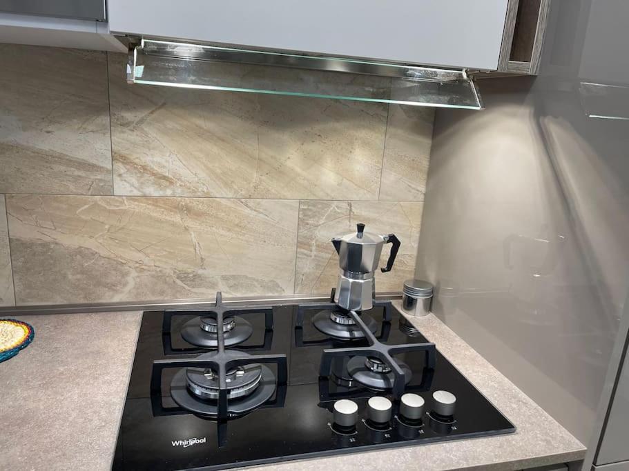 Nel Quartiere Bayres Suite Completamente Rinnovata Μιλάνο Εξωτερικό φωτογραφία