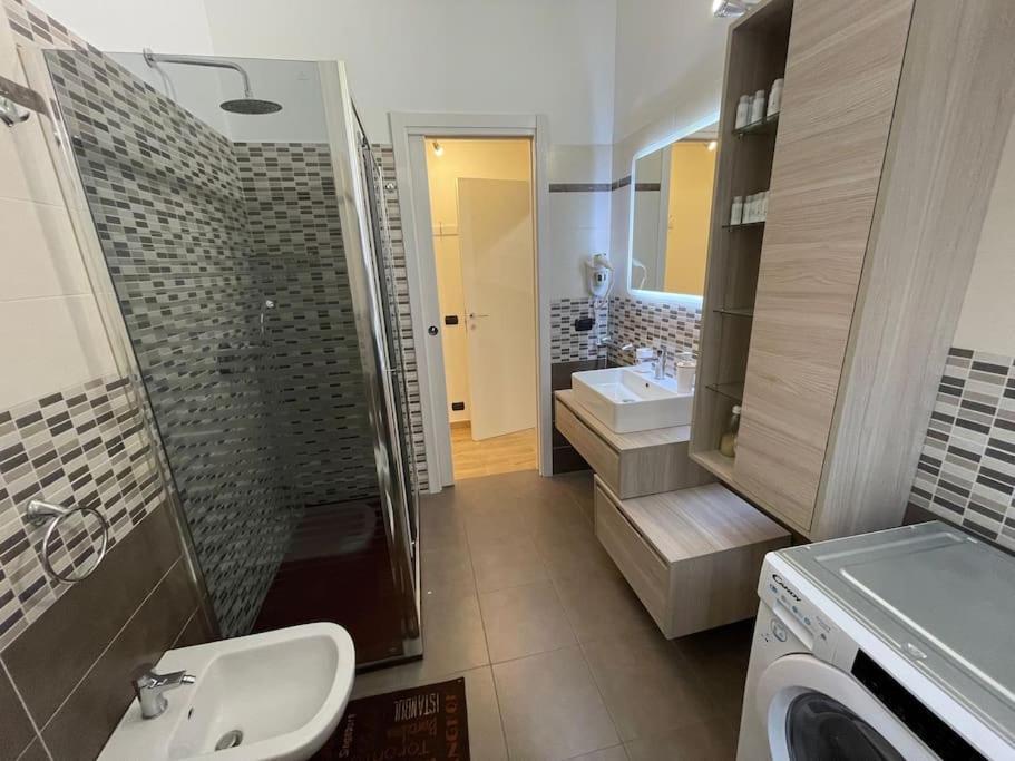 Nel Quartiere Bayres Suite Completamente Rinnovata Μιλάνο Εξωτερικό φωτογραφία